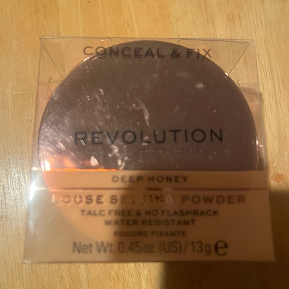 Makeup Bundle - Picture 7 of 9